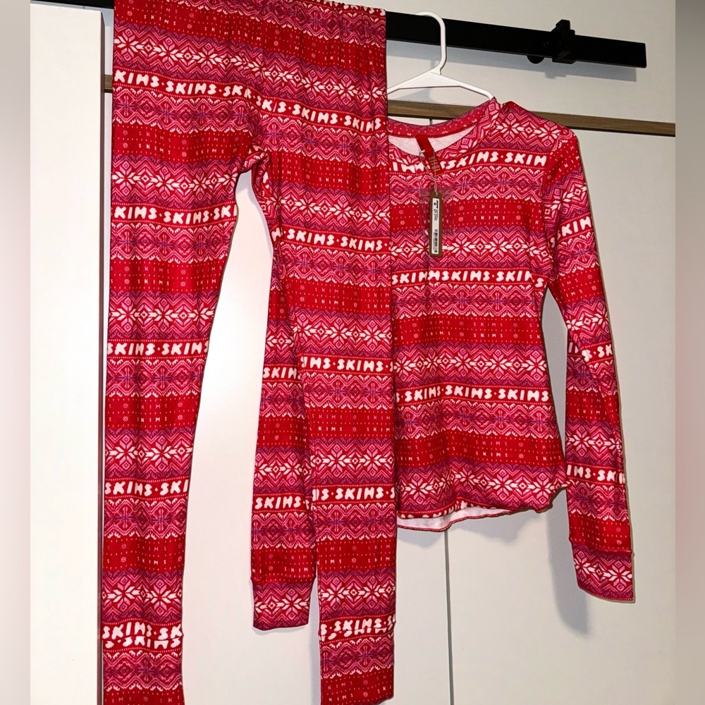 SKIMS PJ SET - brand new w/ tags!